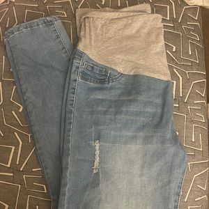XL Maternity Jeans light wash